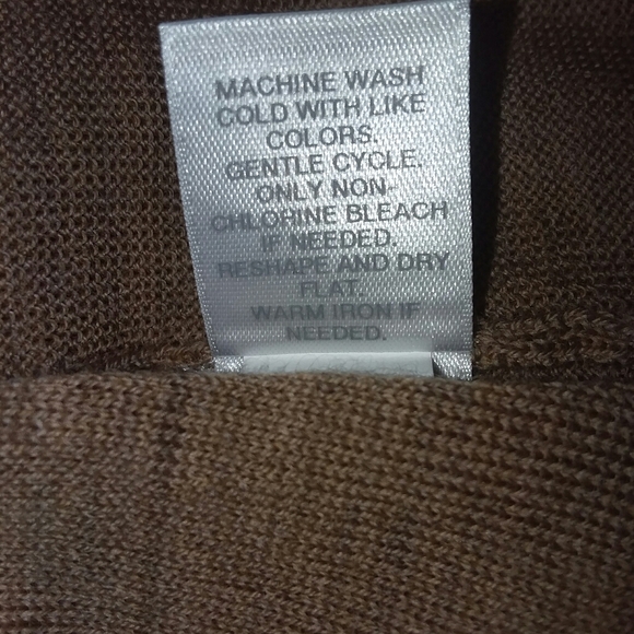 Tunic - Picture 5 of 5